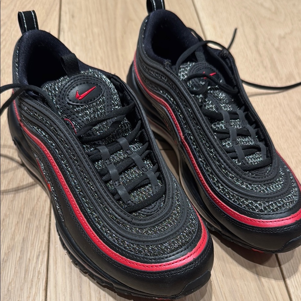 Nike Wmns Air Max 97 'Valentine's Day' - size 8